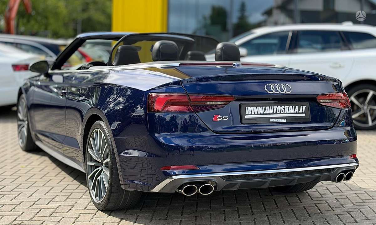 Audi A5, 3.0 l., convertible