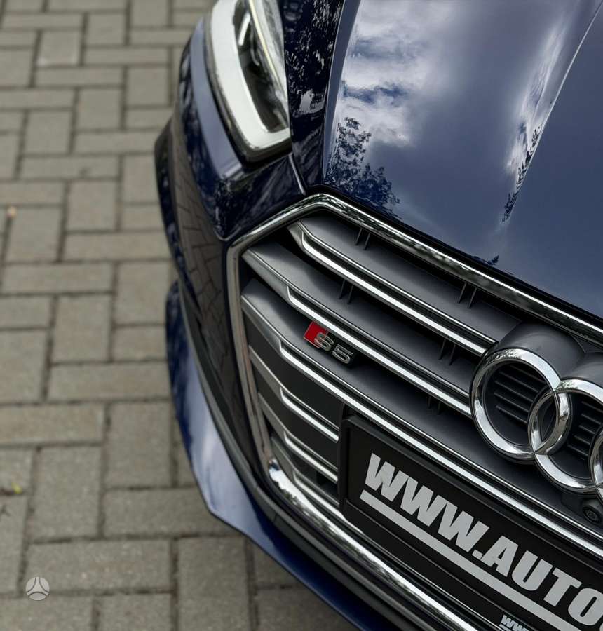 Audi A5, 3.0 l., convertible