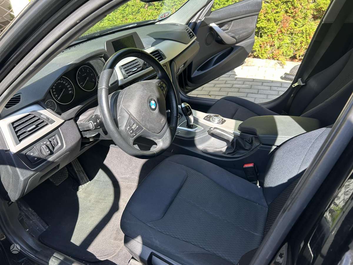 BMW 320, 2.0 l., wagon