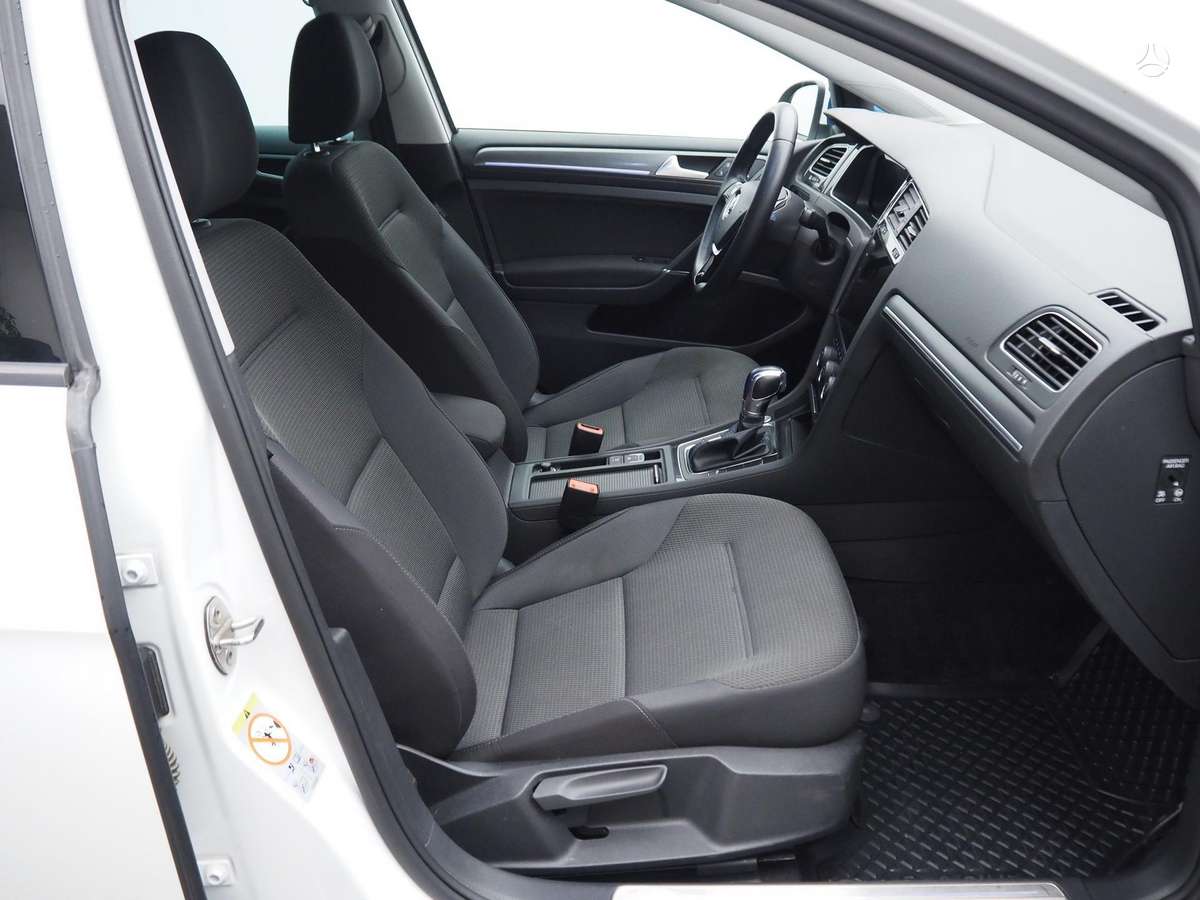 Volkswagen Golf, hatchback