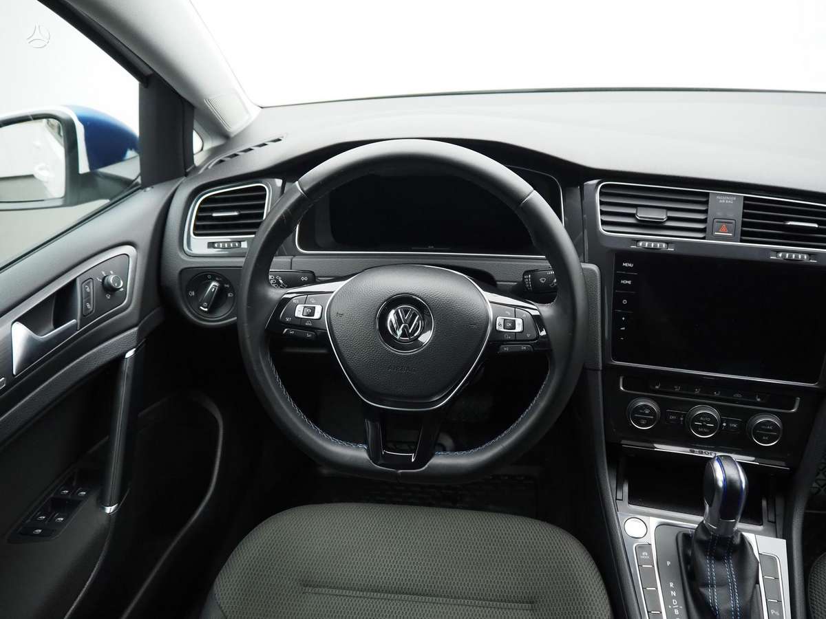 Volkswagen Golf, hatchback