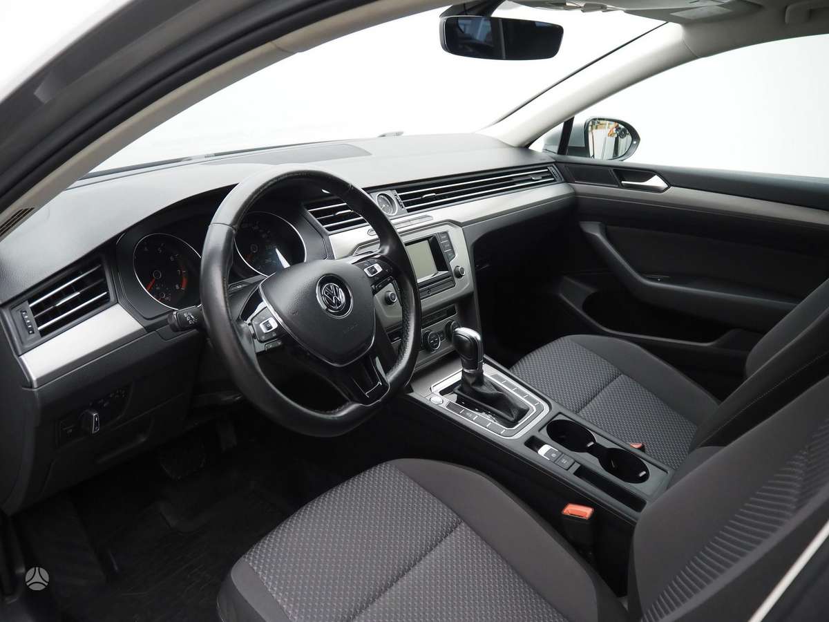 Volkswagen Passat, 1.4 l., Универсал