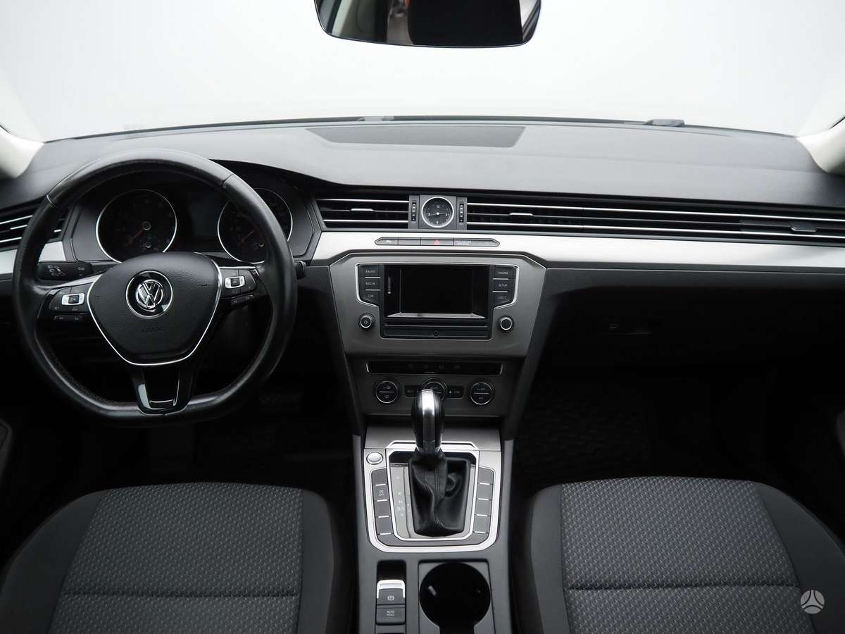 Volkswagen Passat, 1.4 l., Универсал