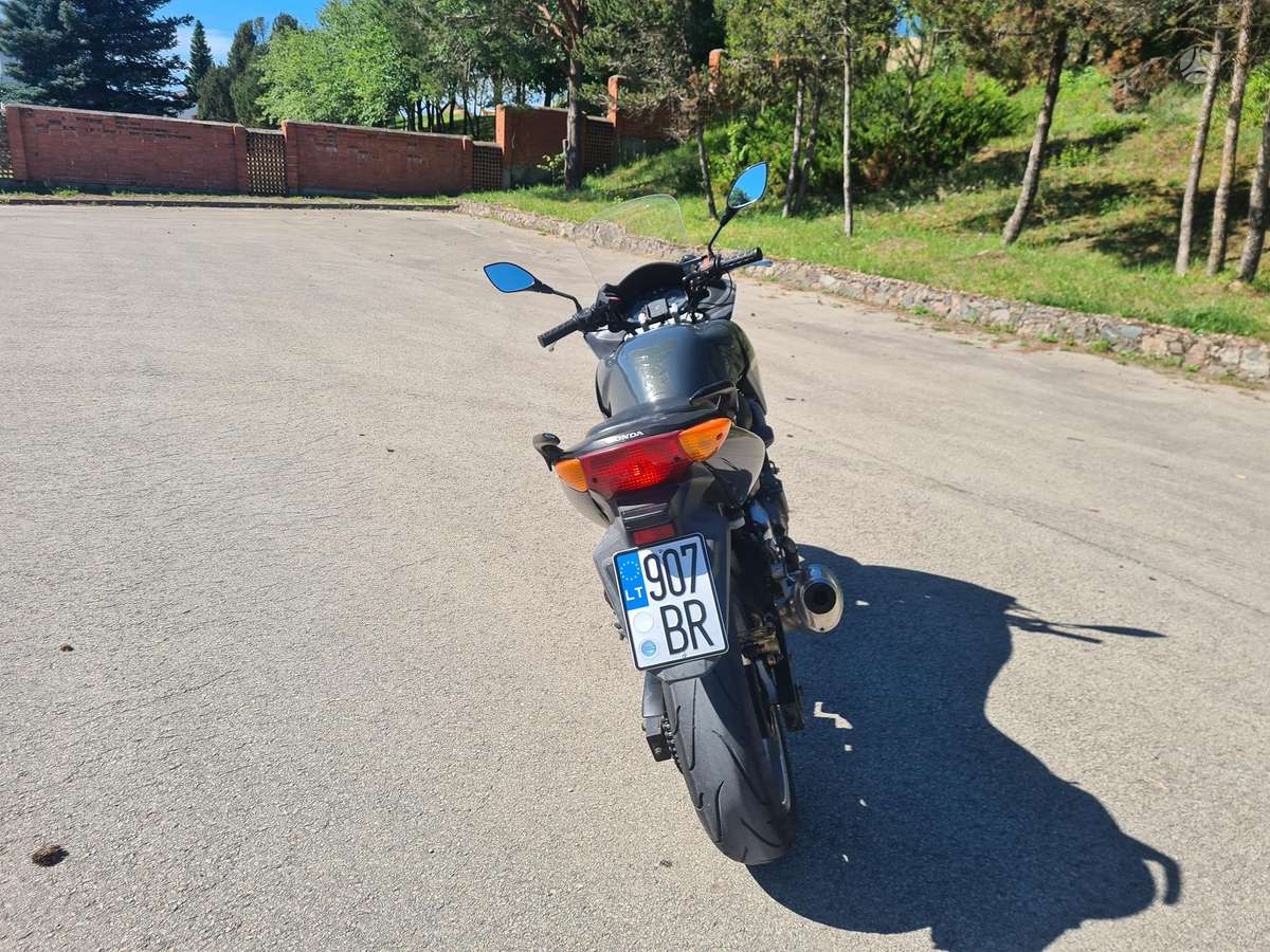 Honda CBF 600cc, street / classic