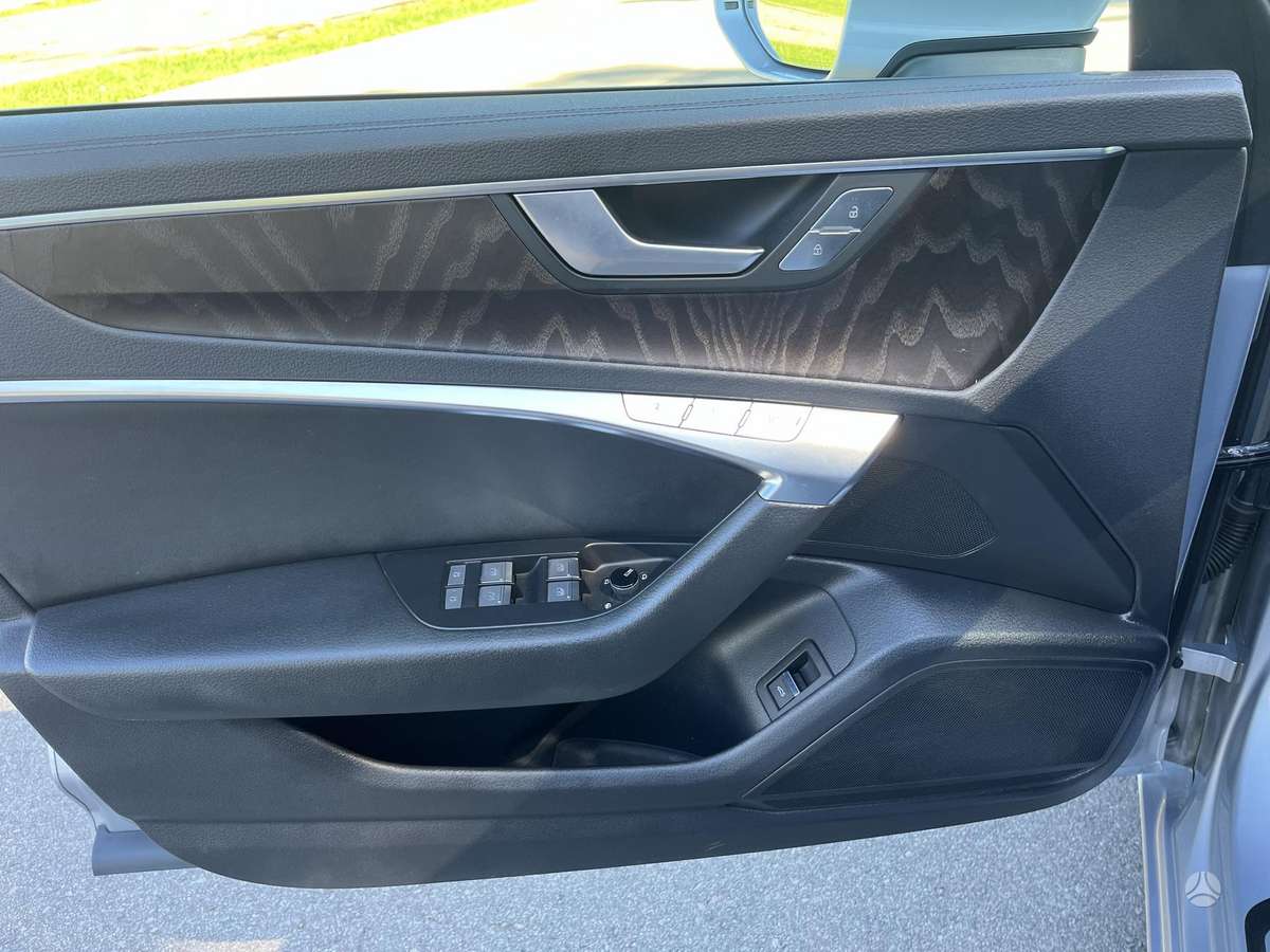 Audi A6, 2.0 l., Универсал