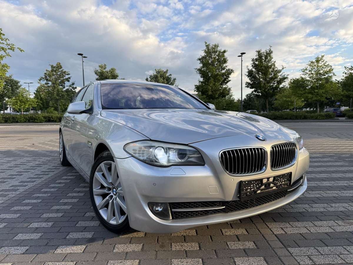BMW 525, 2.0 l., Универсал