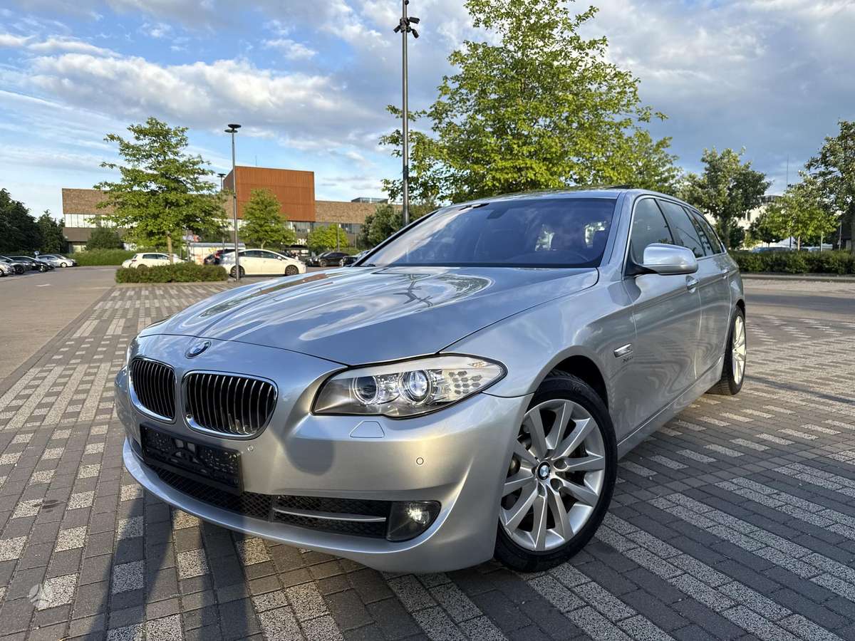 BMW 525, 2.0 l., Универсал
