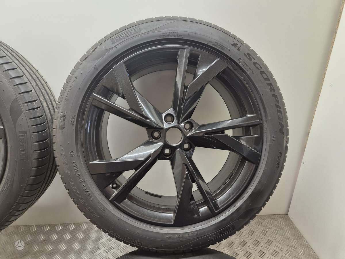 Skoda SUPERIOR UW1, light alloy, R20