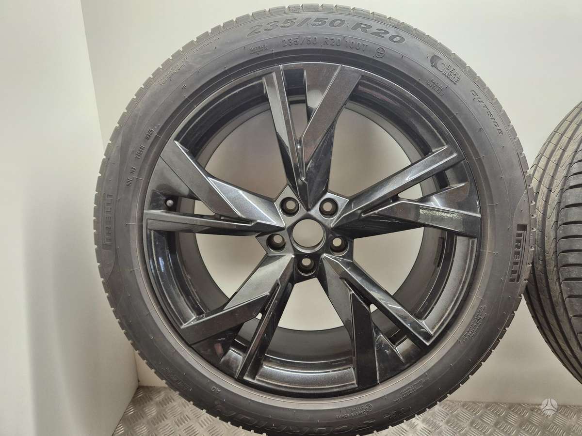 Skoda SUPERIOR UW1, light alloy, R20
