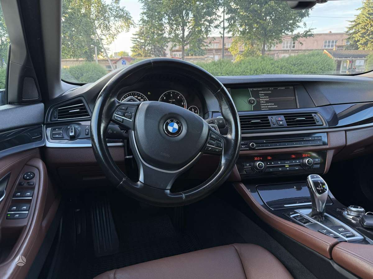 BMW 525, 2.0 l., wagon