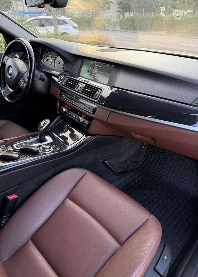 BMW 525, 2.0 l., Универсал
