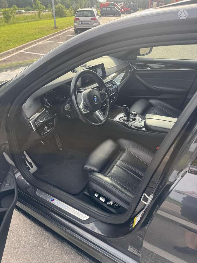 BMW M550, 4.4 l., Седан
