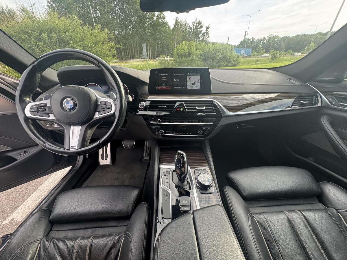 BMW M550, 4.4 l., Седан