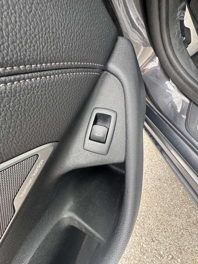 BMW M550, 4.4 l., Седан