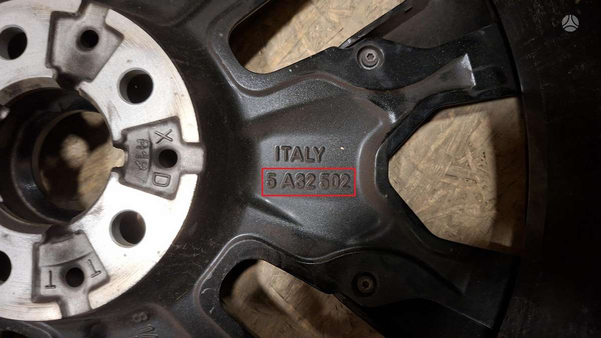 BMW 5 serija, 5A32502, Cen33246