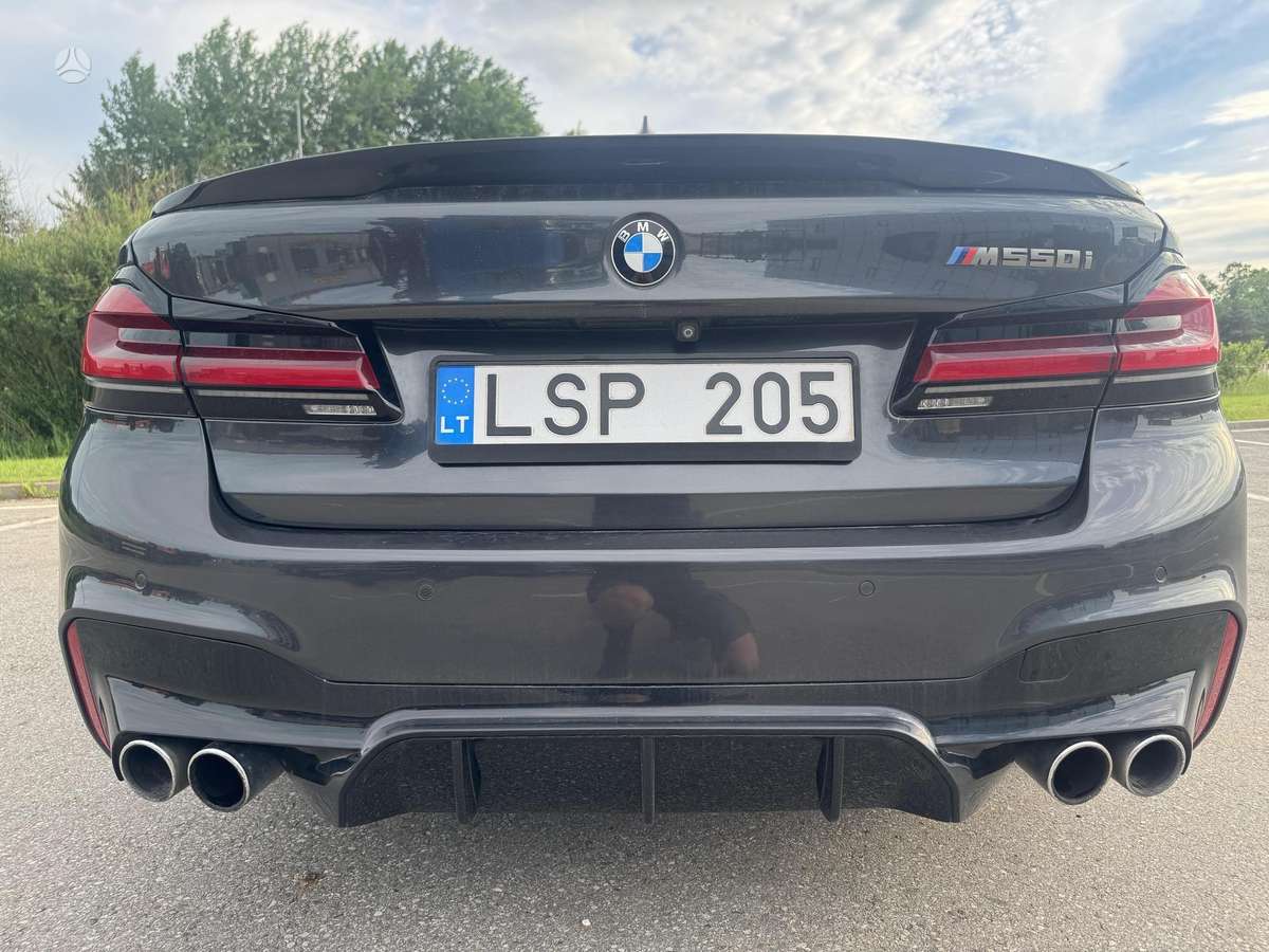 BMW M550, 4.4 l., Седан