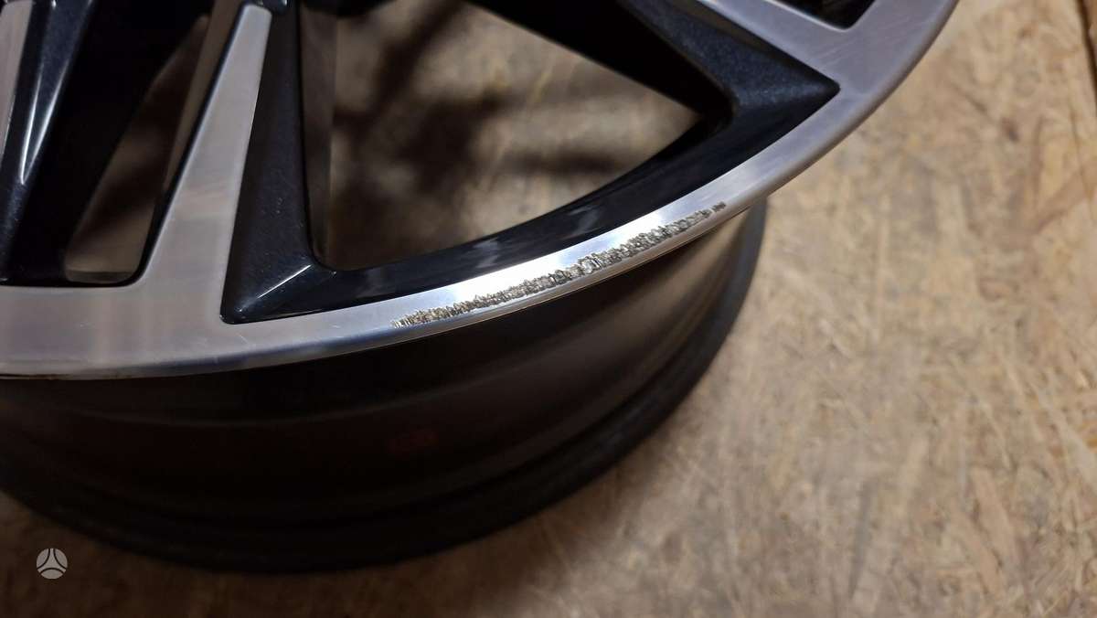 BMW i5, 5A324E0, Cen33250