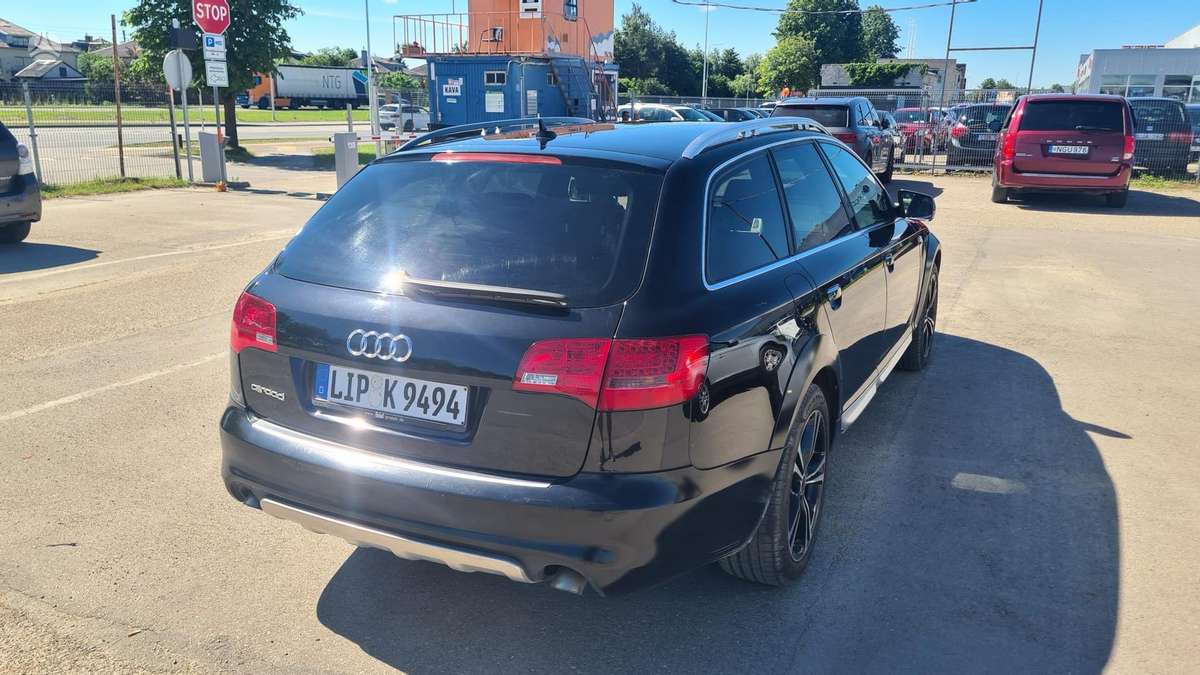 Audi A6 allroad, 3.0 l., Универсал