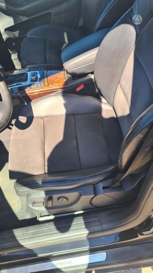 Audi A6 allroad, 3.0 l., Универсал