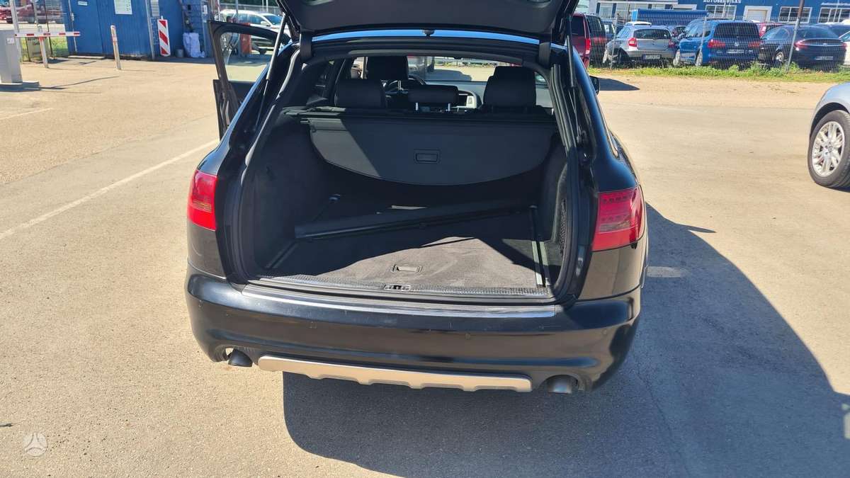 Audi A6 allroad, 3.0 l., Универсал