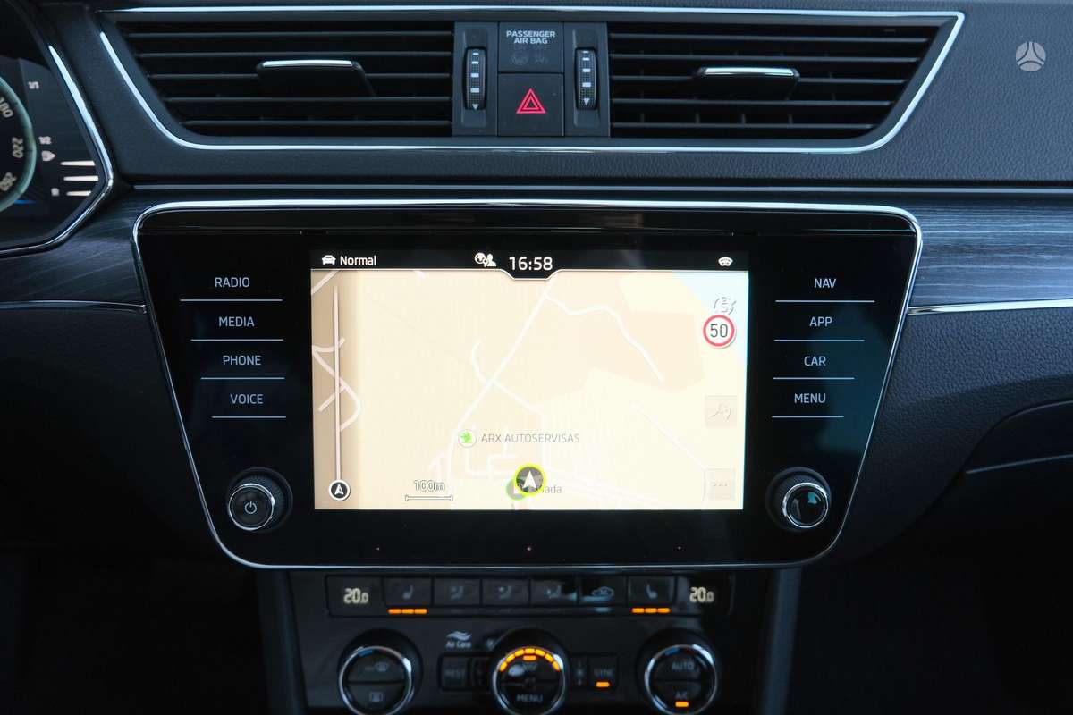 Skoda Superb, 2.0 l., hatchback