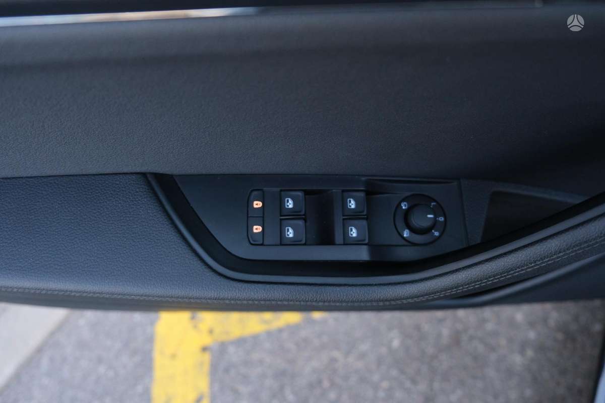 Skoda Superb, 2.0 l., Хэтчбек