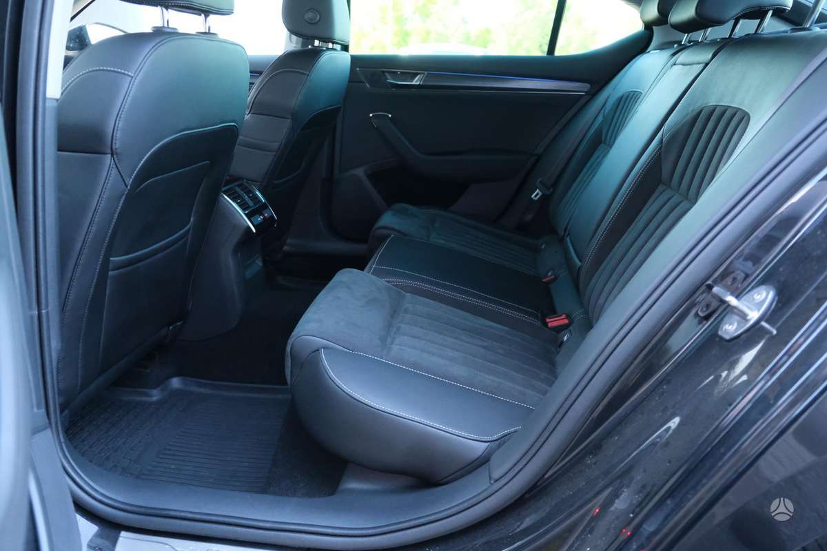 Skoda Superb, 2.0 l., Хэтчбек