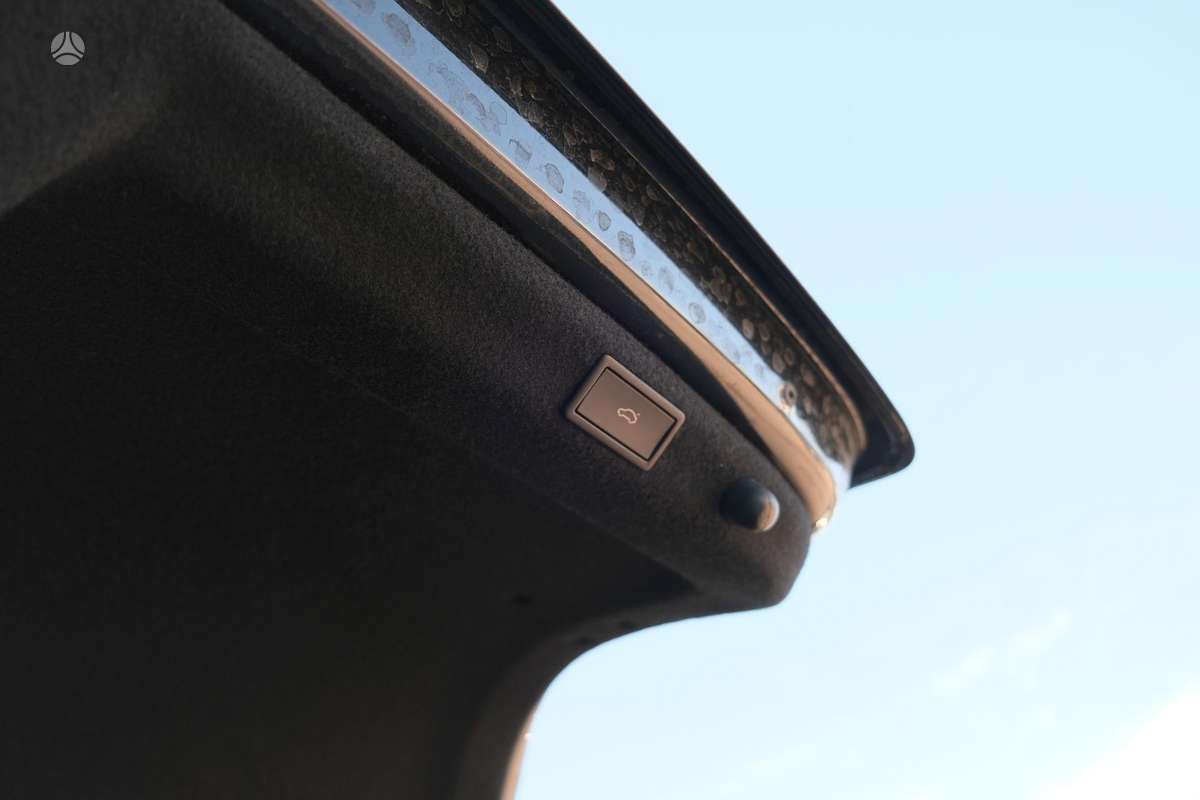 Skoda Superb, 2.0 l., Хэтчбек