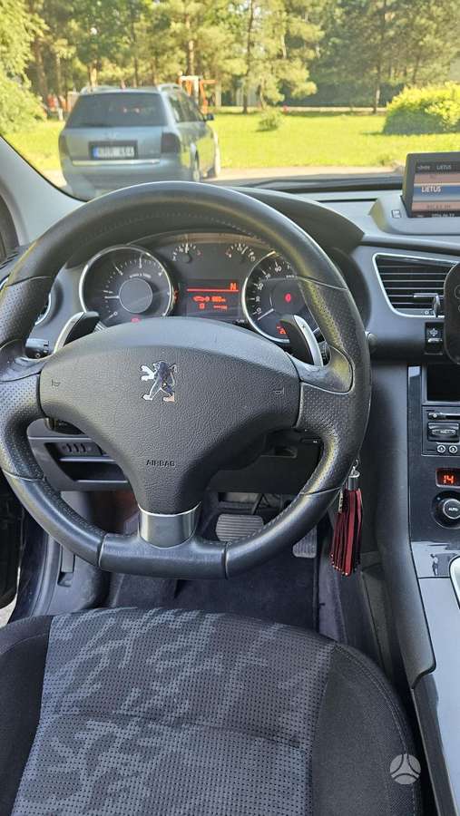 Peugeot 3008 - 10
