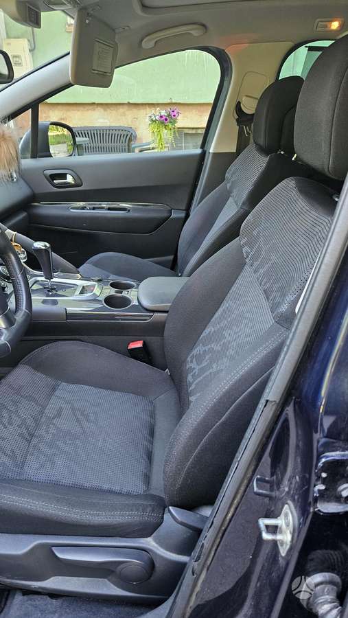 Peugeot 3008 - 11