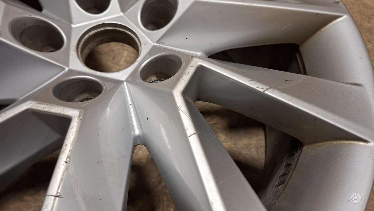 Skoda Superb, 3V0601025, Cen33271