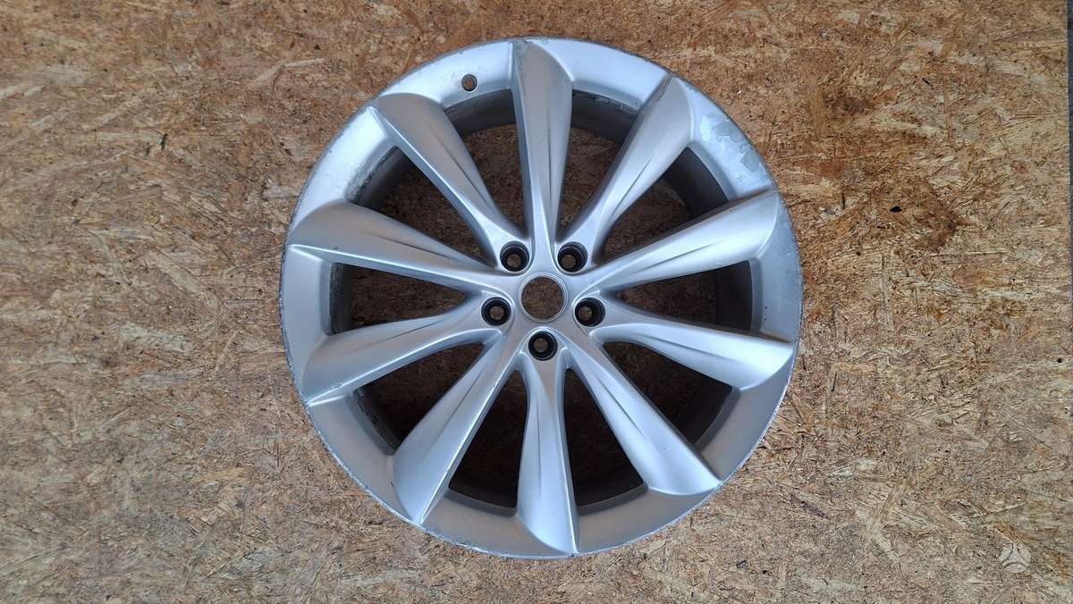 Tesla Model X, 102724700E, Cen33273
