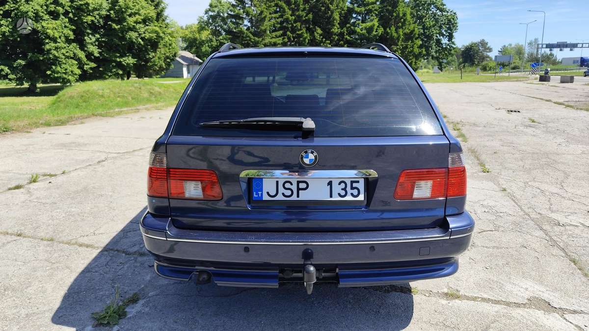 BMW 525, 2.5 l., Универсал