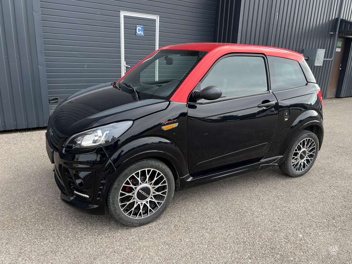 Ligier JS50, 0.5 l., hatchback