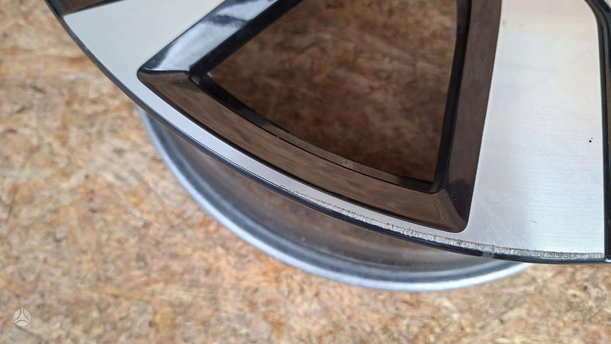 Volvo XC40, 32243376, Cen33285