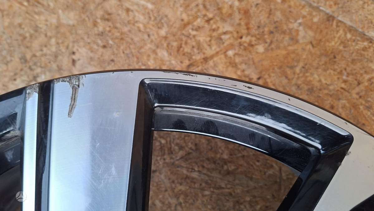 Volvo XC40, 32243376, Cen33285