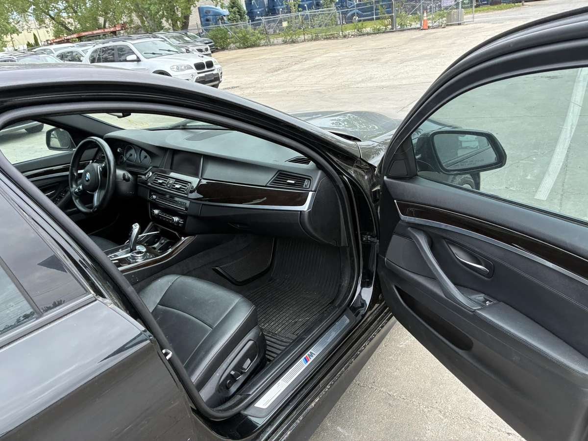 BMW 535, 3.0 l., Седан