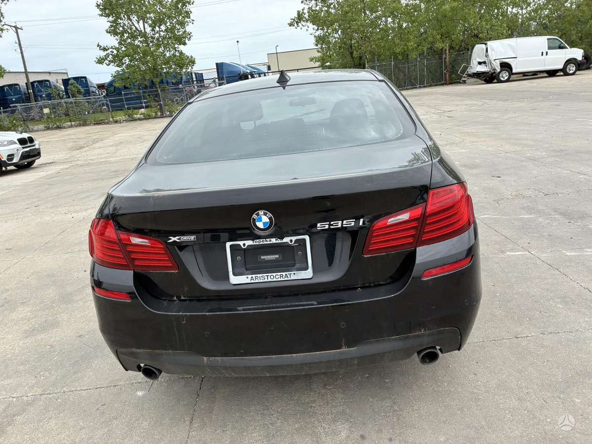 BMW 535, 3.0 l., Седан