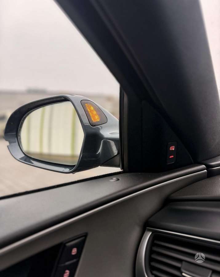 Audi A6, 3.0 l., universalas