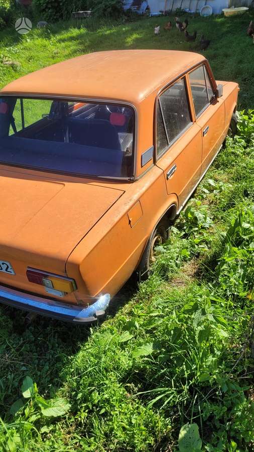 Lada -kita-, Седан