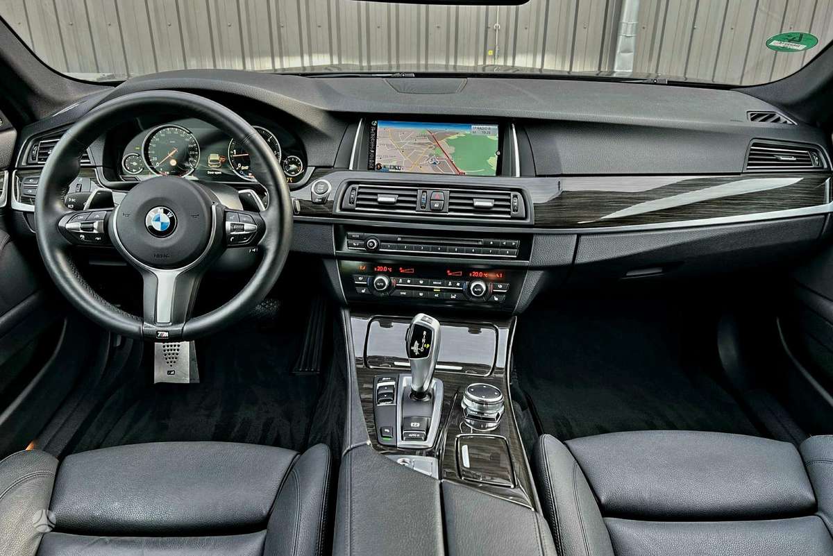 BMW 520, 2.0 l., Универсал