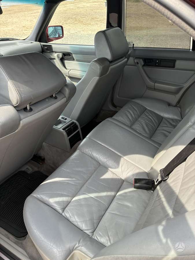 BMW 525, 2.5 l., Седан