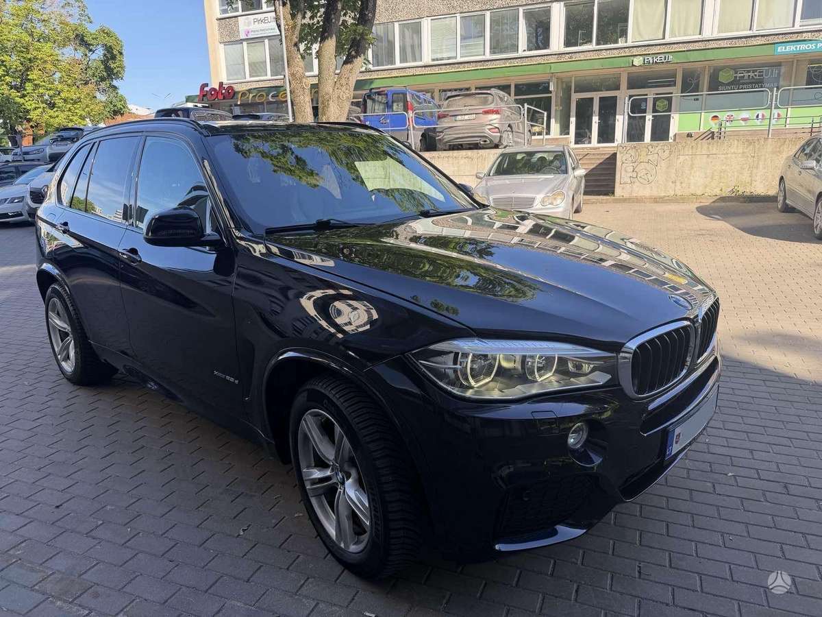 BMW X5, Внедорожник / Кроссовер