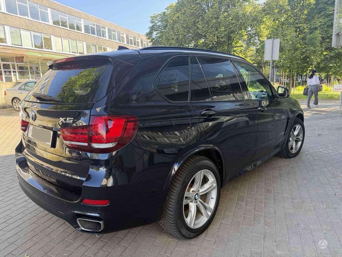 BMW X5, Внедорожник / Кроссовер