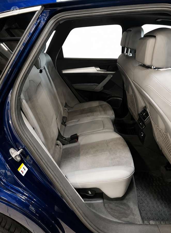 Audi SQ5, 3.0 l., off-road / crossover