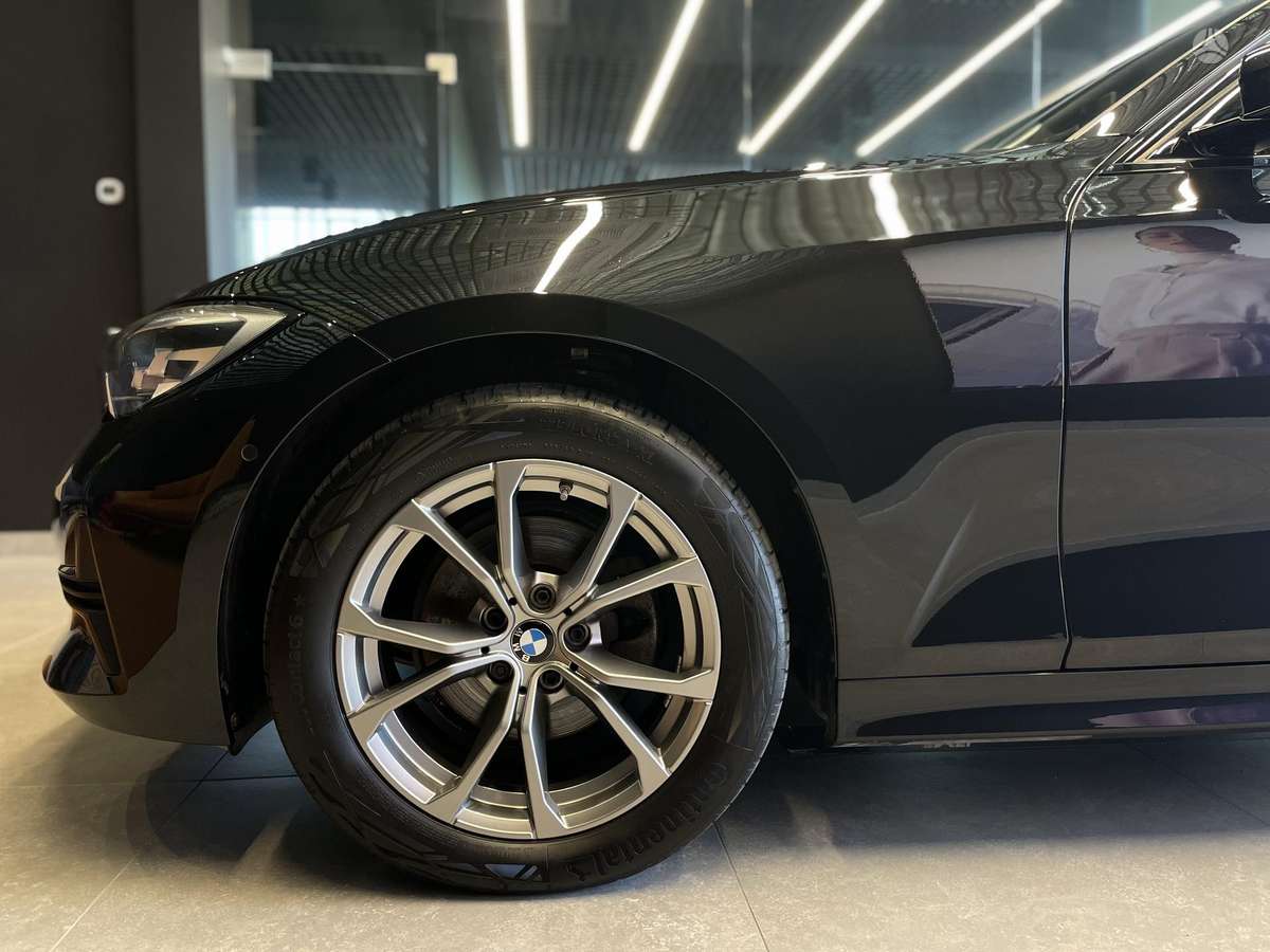 BMW 320, 2.0 l., wagon
