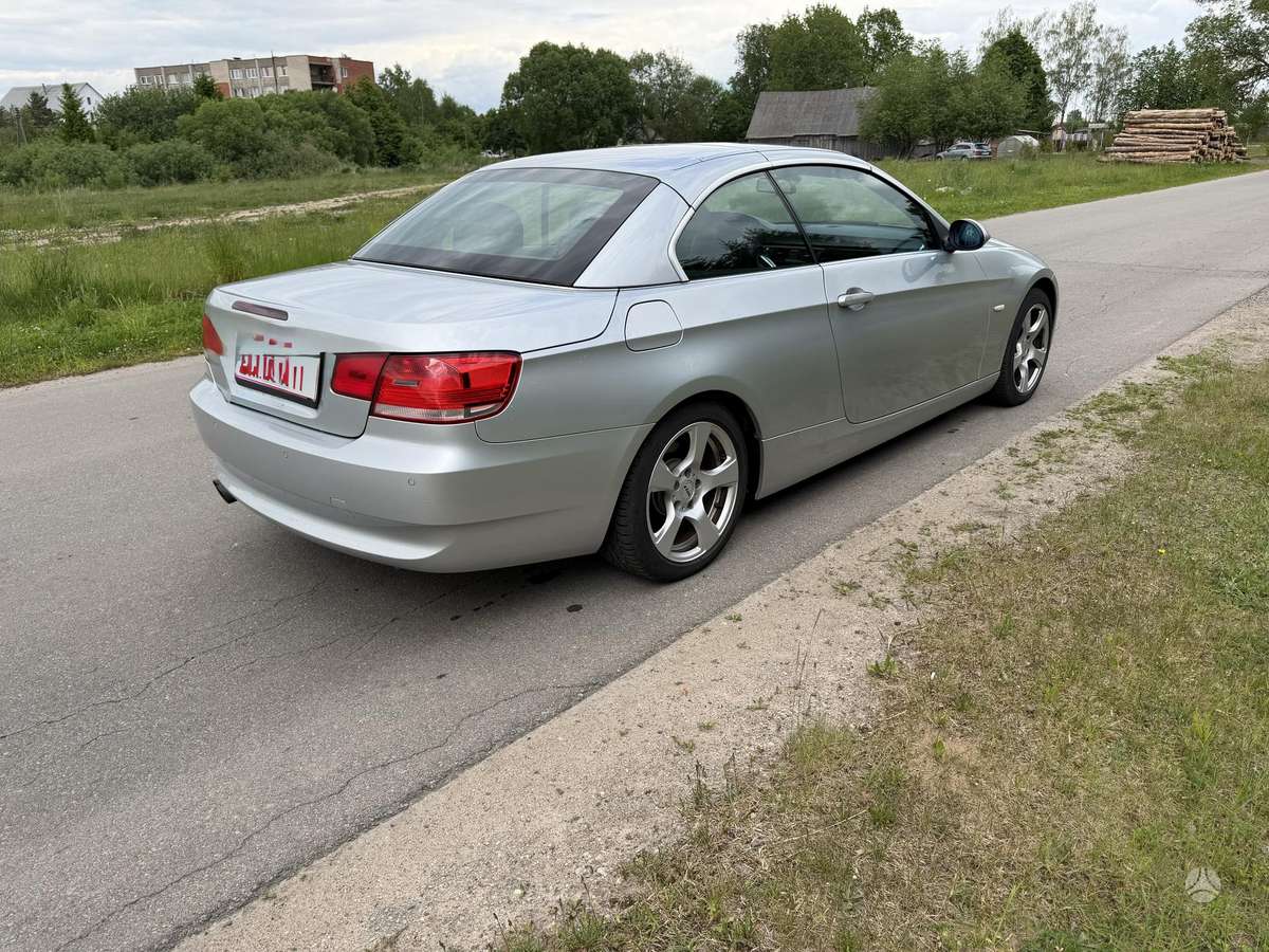 BMW 330, 3.0 l., convertible