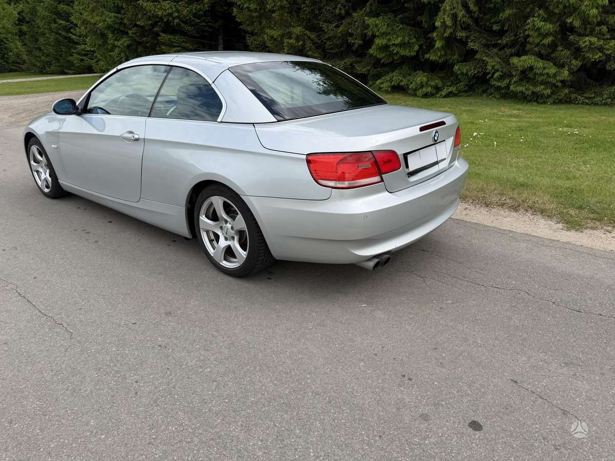 BMW 330, 3.0 l., convertible