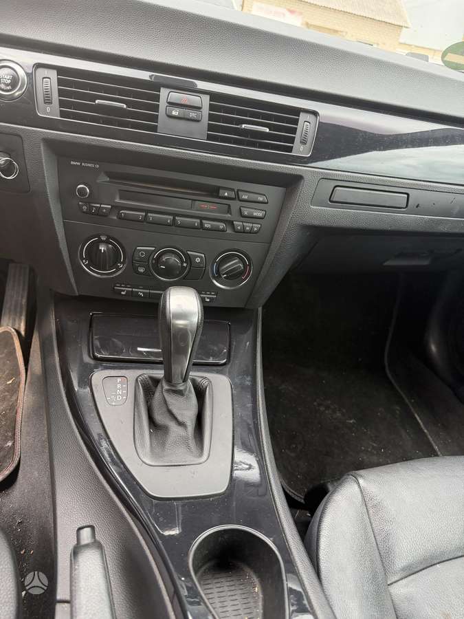 BMW 330, 3.0 l., convertible