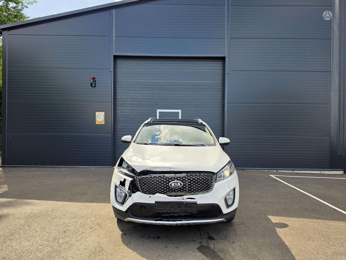 Kia Sorento, 2.2 l., off-road / crossover